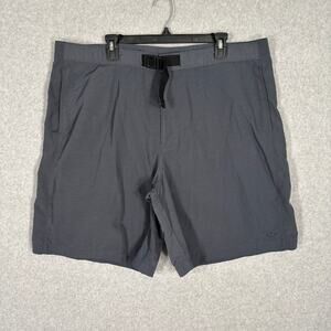 Champion C9 Shorts Mens‎ XL Gray Buckle Zip Pocket Nylon Hiking Camp Bike Trail